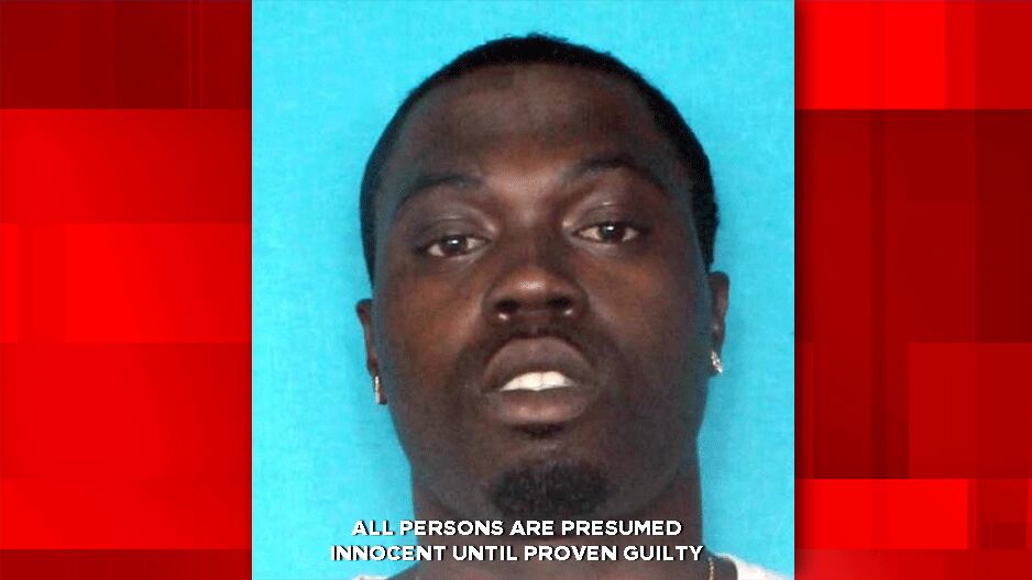 Man arrested after reportedly shooting at Shreveport police officers