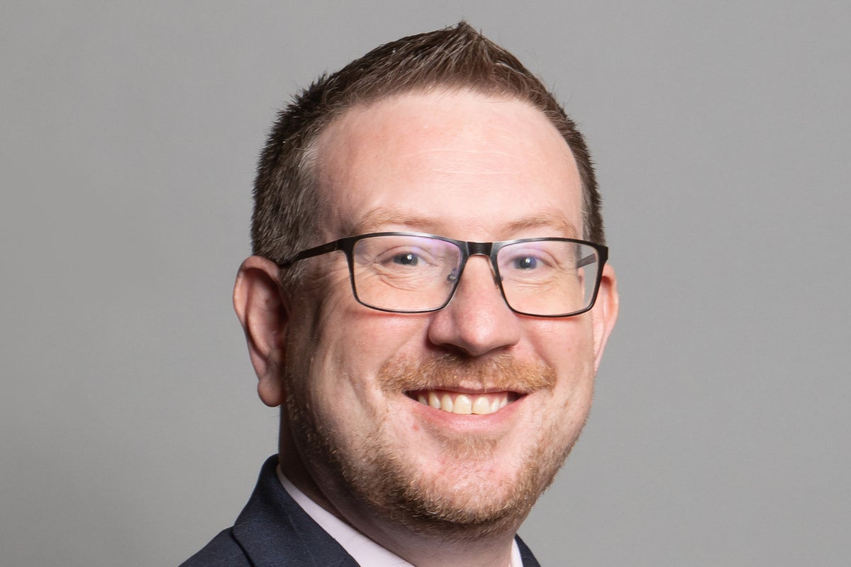 Andrew Gwynne quits as Labour MP amid hopes for Andy Burnham’s return