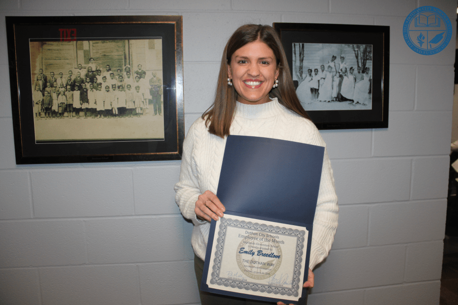 Highlands Elementary teacher honored as Dothan schools’ top employee