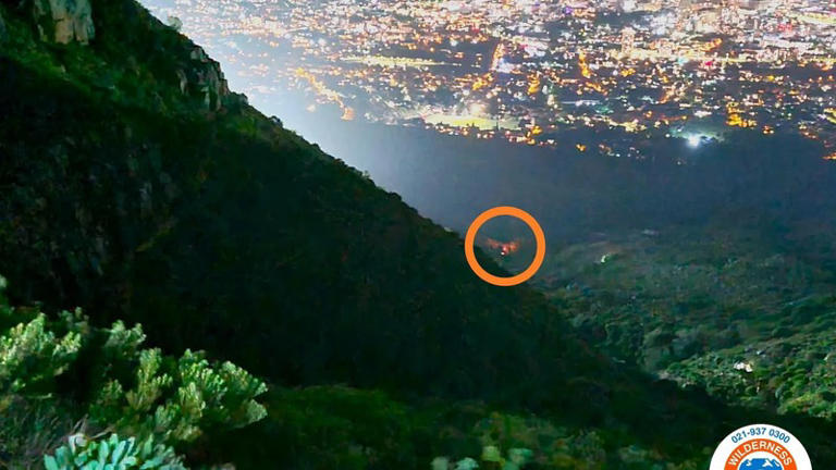 Rescue teams save stranded hikers on Table Mountain and prevent fire ...
