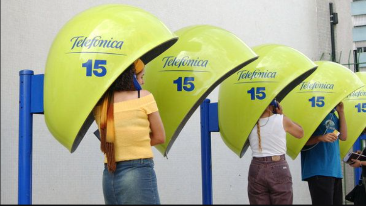 A medida ocorre após o encerramento das concessões de telefonia fixa, que deixaram de exigir das operadoras a manutenção dessa infraestrutura