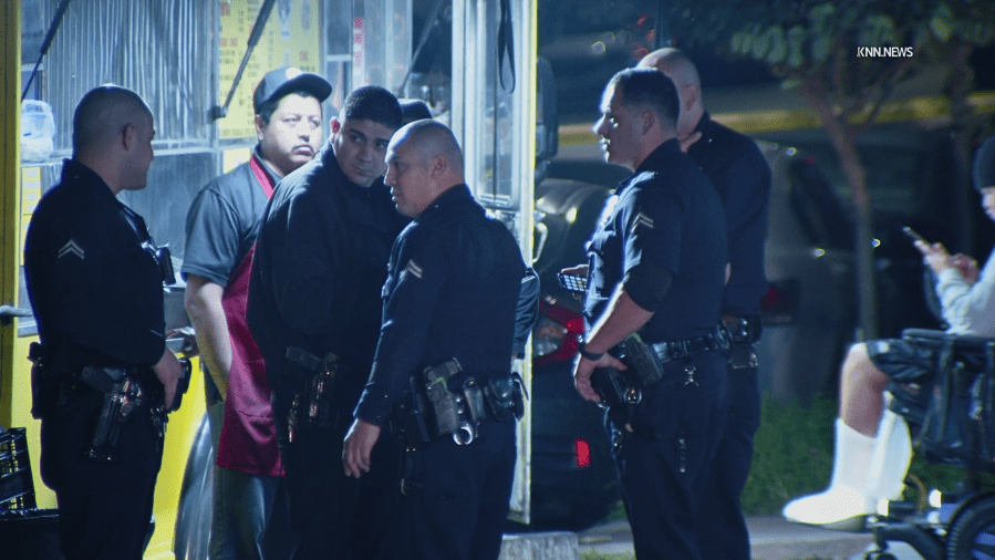 Man dies in late-night shooting outside Los Angeles food truck<br><br>