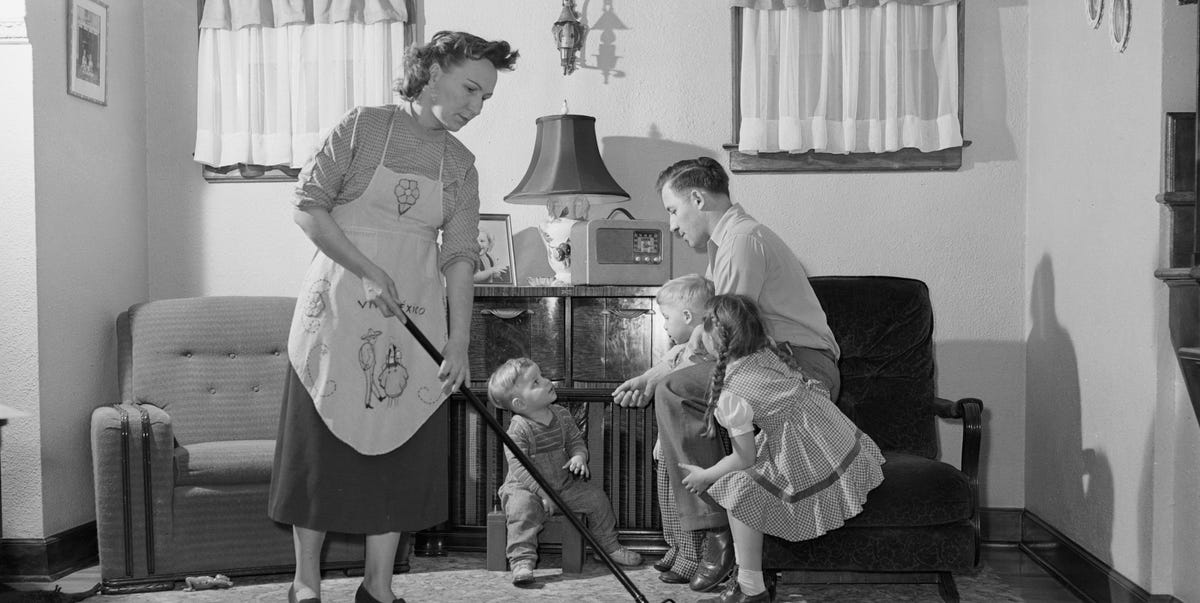 Experts want you to avoid these 'old-school' cleaning hacks