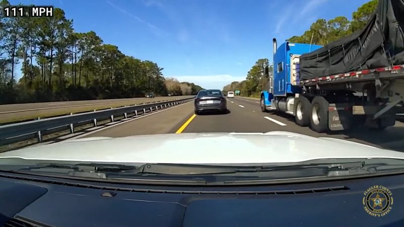 Tourist hits 114 mph on Florida interstate, claims he had New York flight to catch: deputies<br><br>