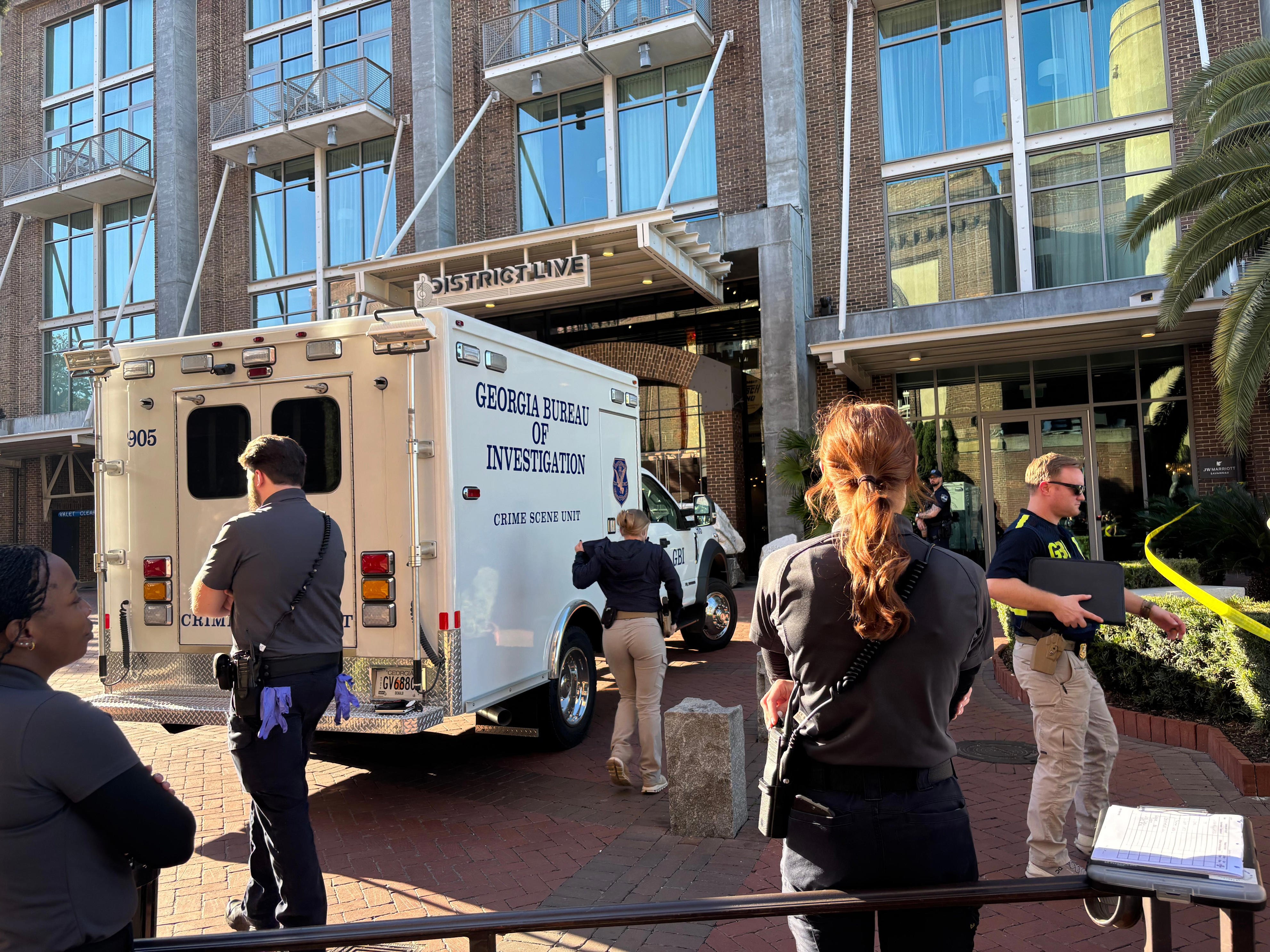 Man with gun shot and killed by SPD officer in downtown Savannah