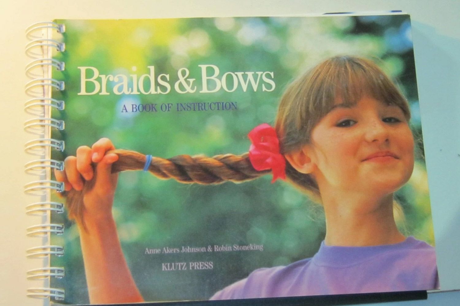 Braids and bows and other nostalgic Klutz books that taught us serious ...