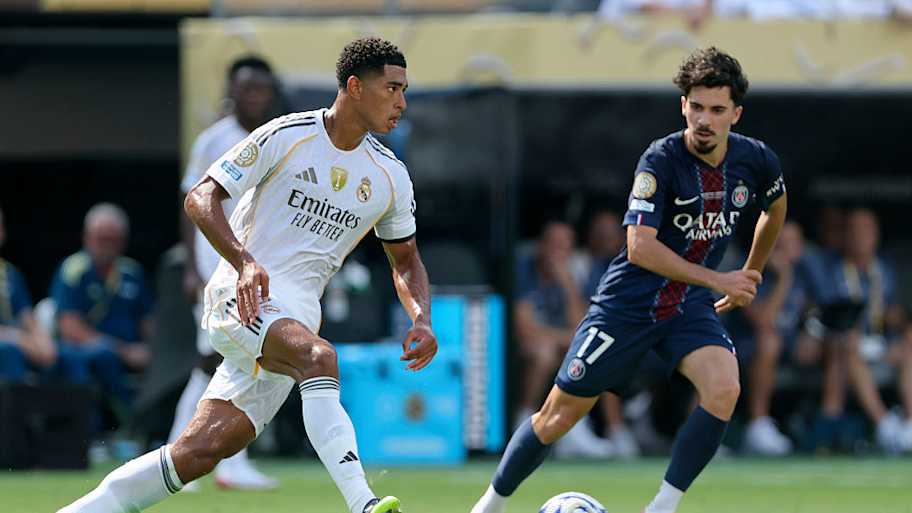 Jude Bellingham (izquierda) se beneficiaría de la llegada de Vitinha al Real Madrid. | Richard Sellers/Sportsphoto/Allstar/Getty Images