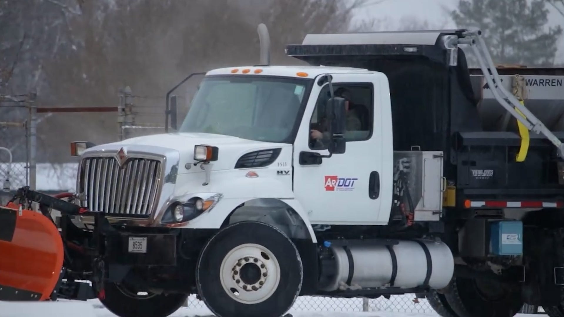 Americans brace for dangerous winter storm across multiple states