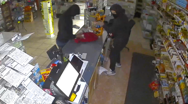 Teens arrested after vape shop burglary, attempted car break-in, Lady ...
