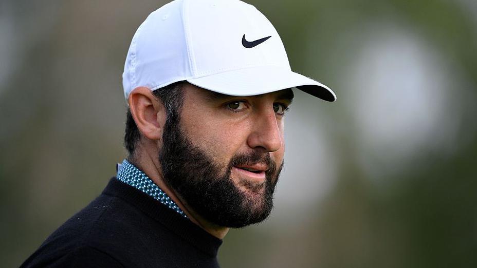 Scheffler one off lead on return at American Express