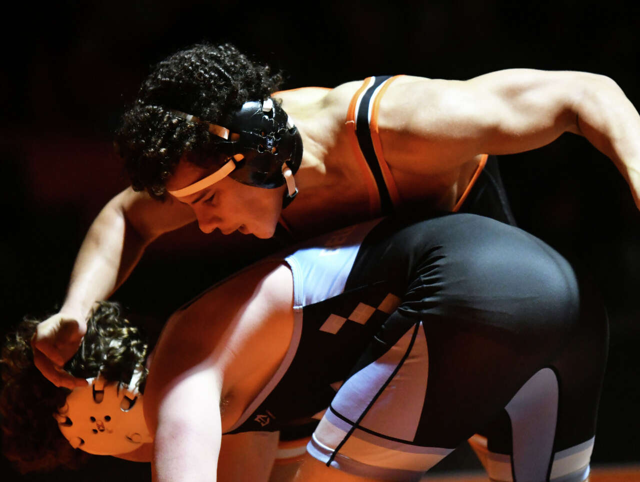 Edwardsville wins SWC championship on senior night