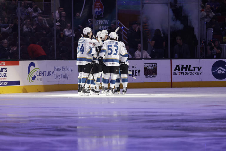 Monsters edge Wolves 7-6 in overtime