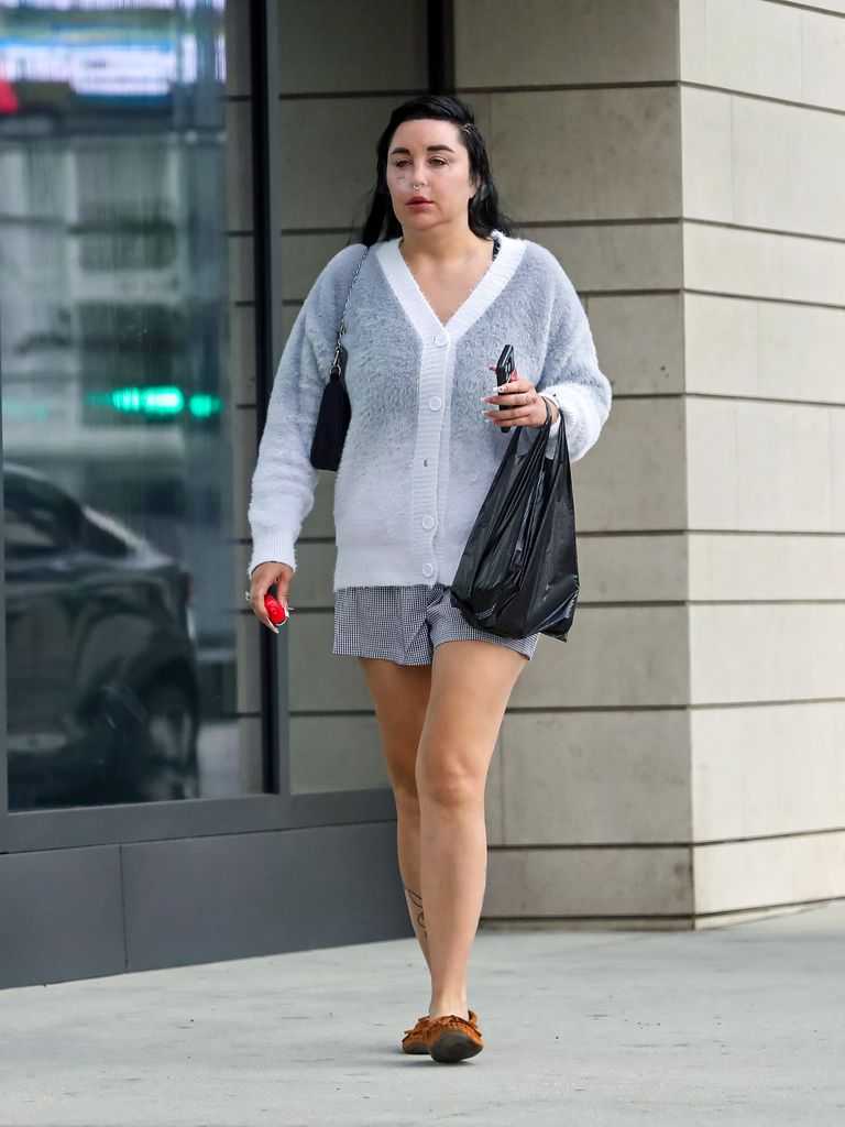 amanda-bynes-unveils-bold-new-tattoo-following-28-lb-weight-loss