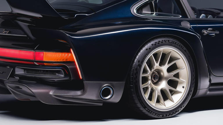 Singer's latest 911 project packs 700 HP into a widebody Porsche 964