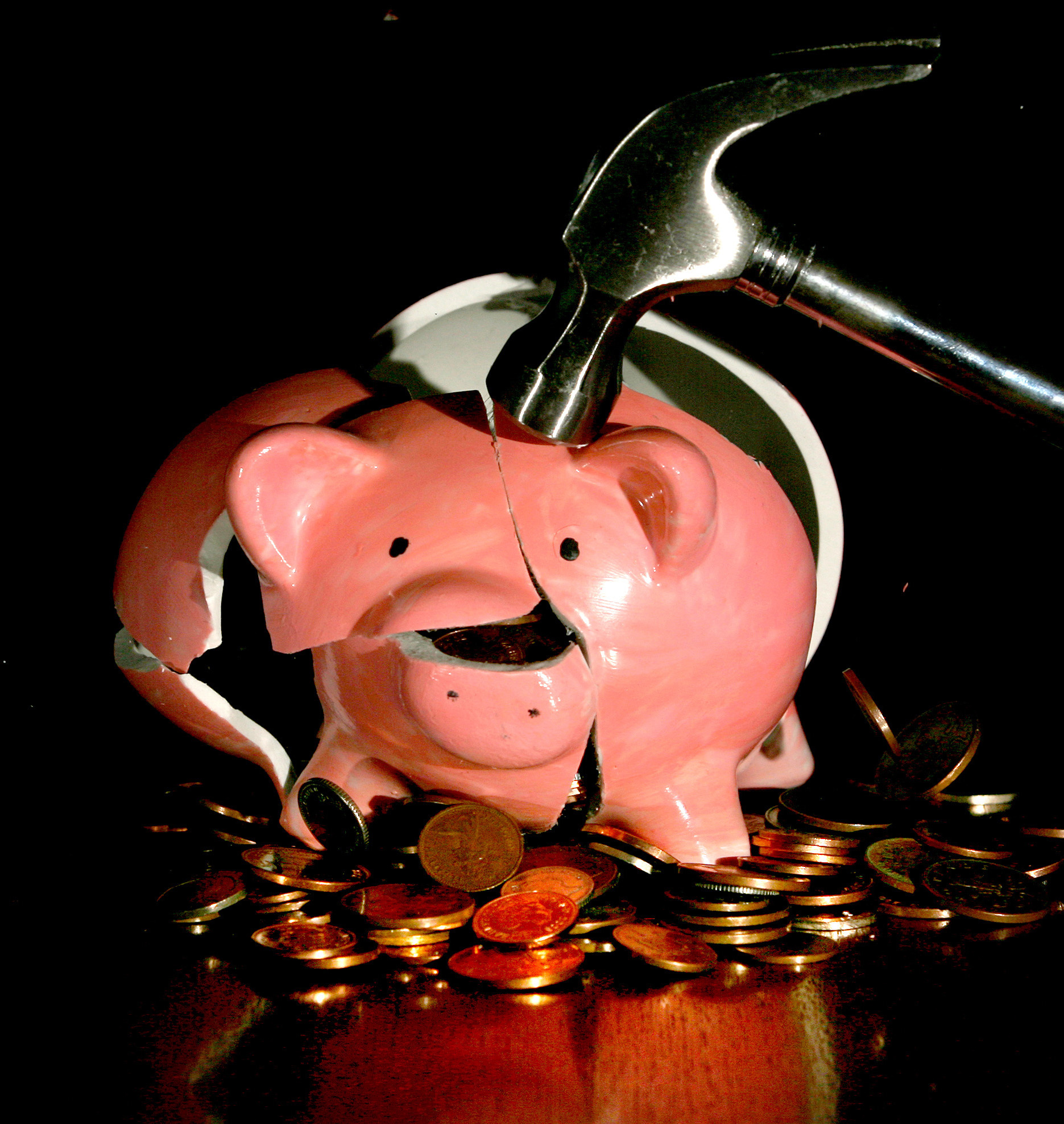 Two in five people using private weight loss jabs are going into debt ...
