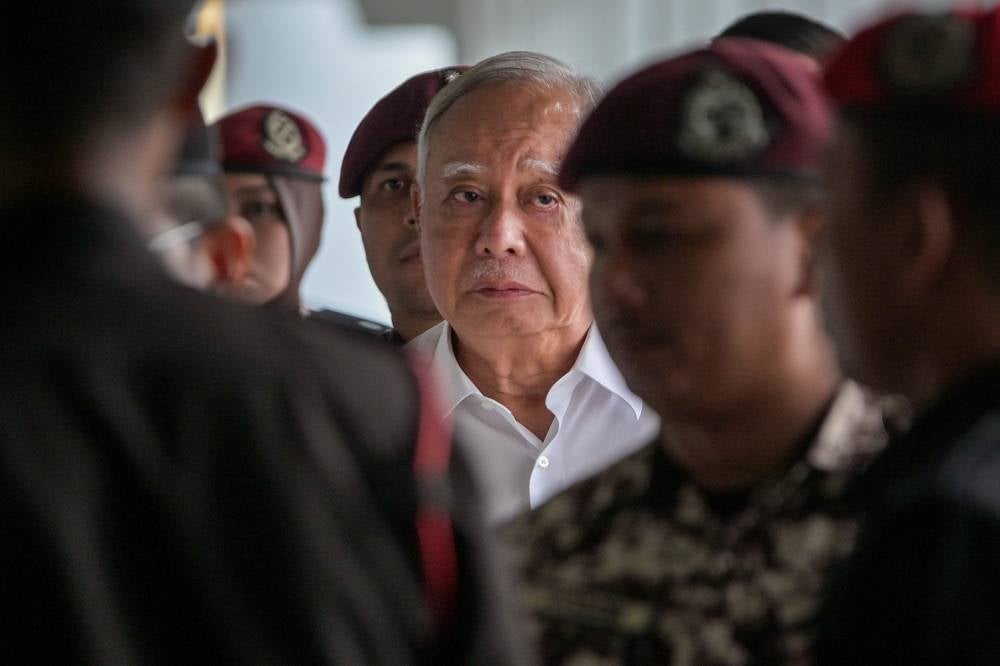 Najib denies obstructing investigations into 1MDB and SRC
