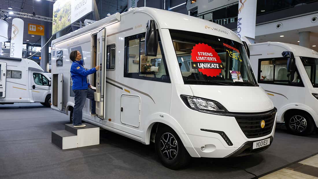 Mooveo Int 72 EBF Elysee Spring Edition: 320 Wohnmobil-Sondermodelle ...