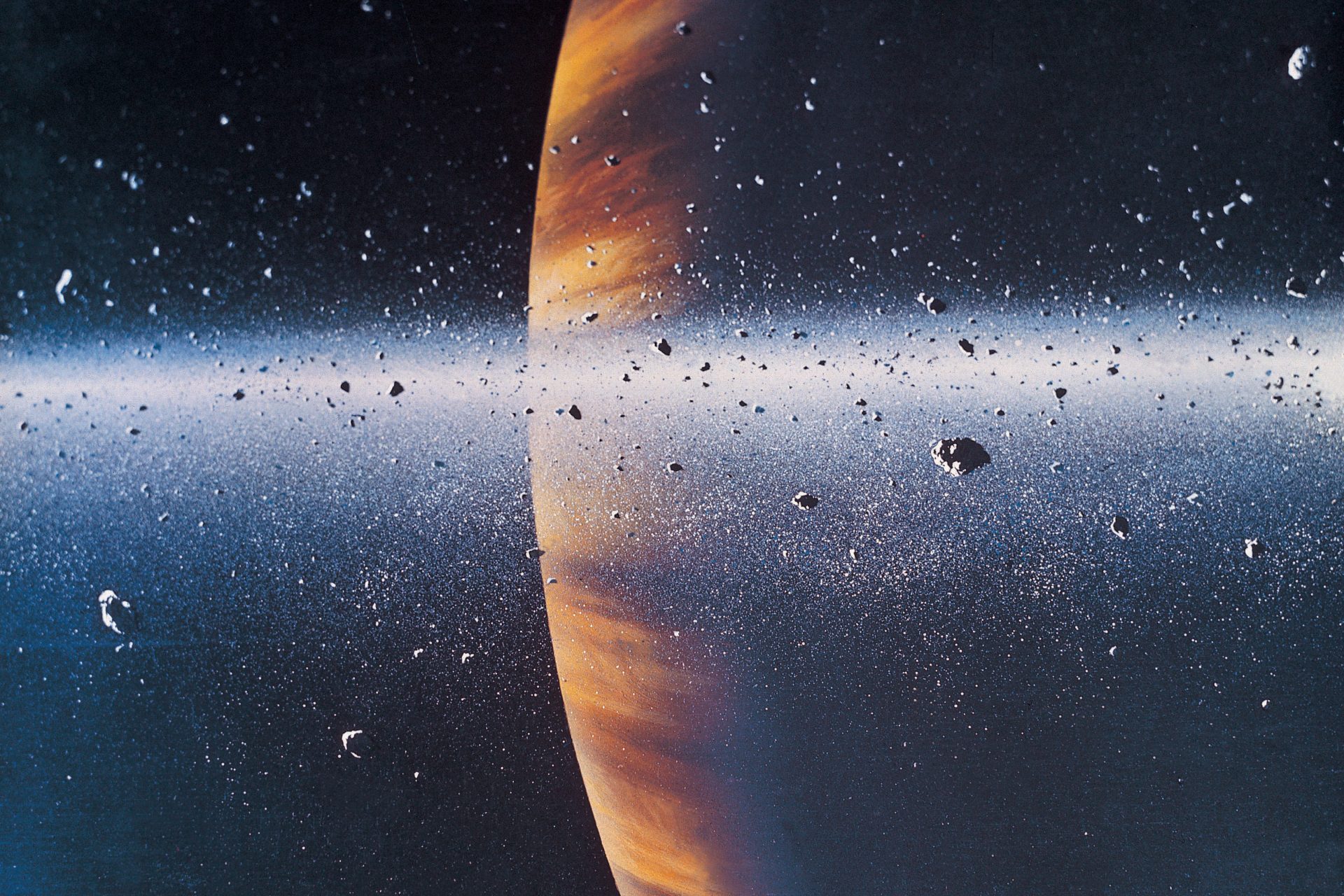 Meer dan 140 bekende manen