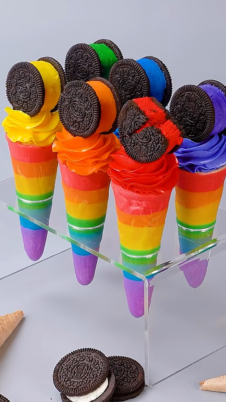 Beautiful rainbow ice cream cake