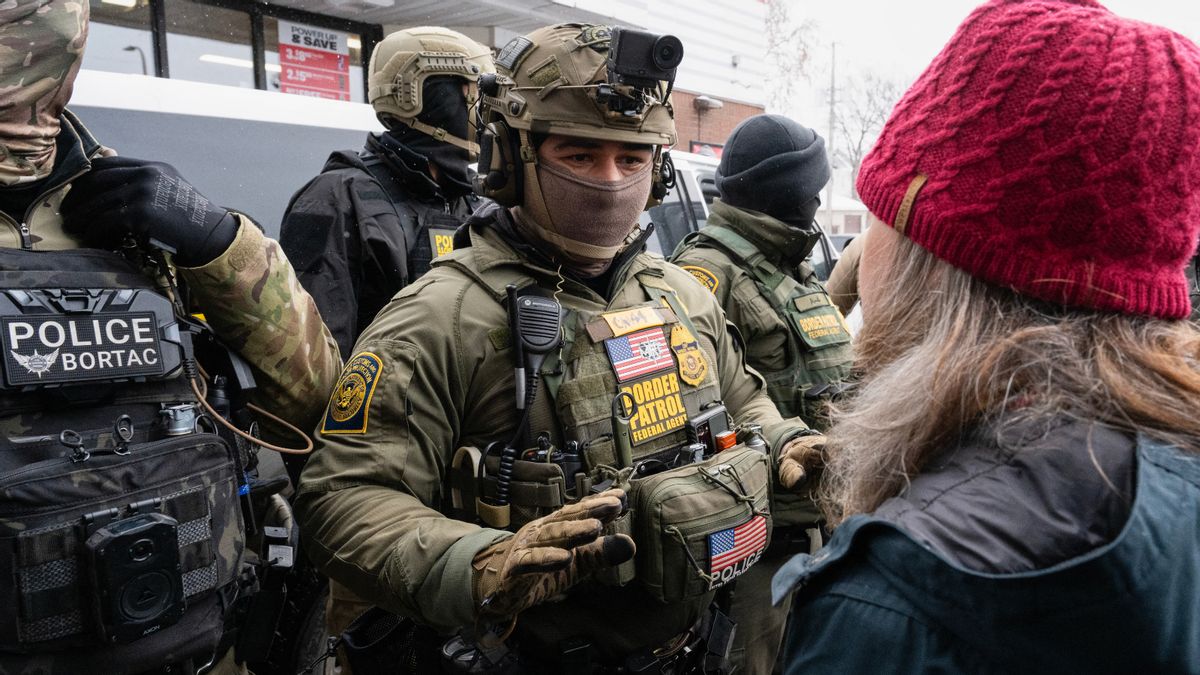Do ICE agents get bonuses for arrests even if people are released ...