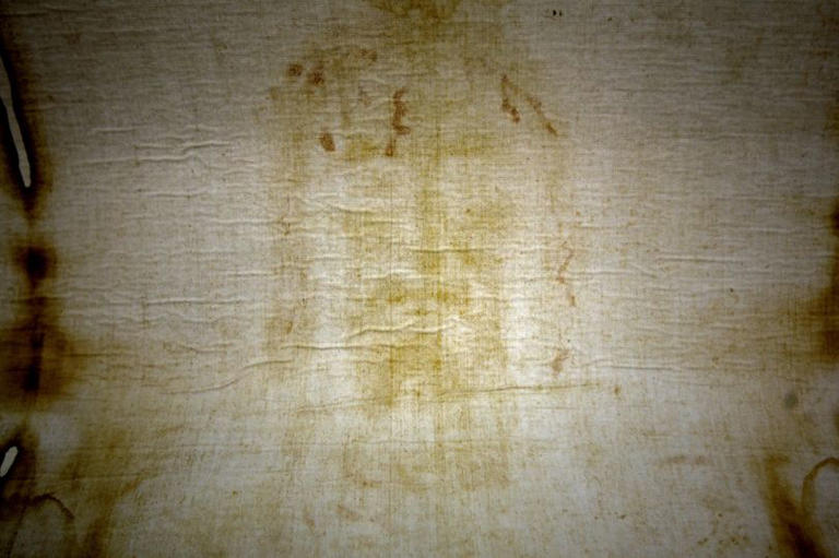 AI discovers shocking and 'impossible' truth in the shroud of Turin