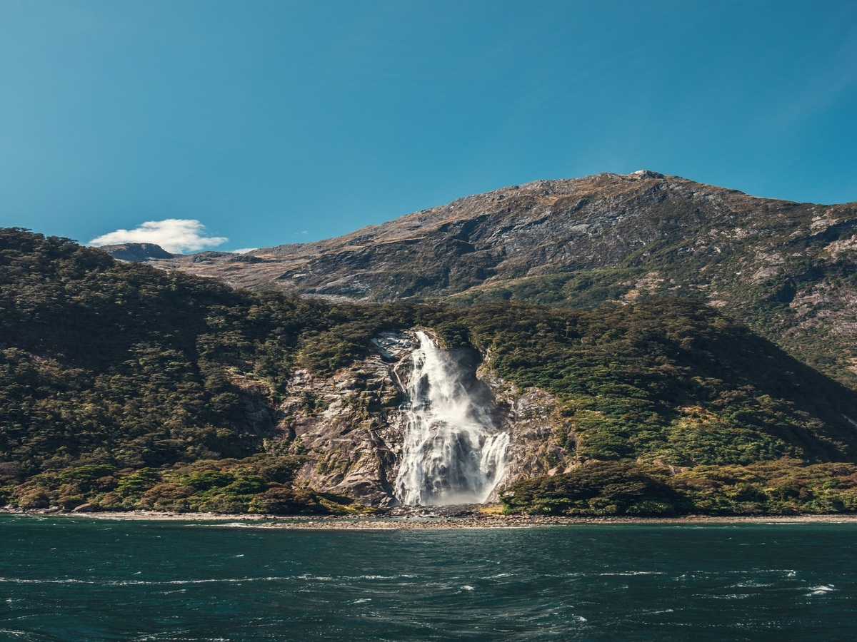 Scenic drives in Australia and New Zealand