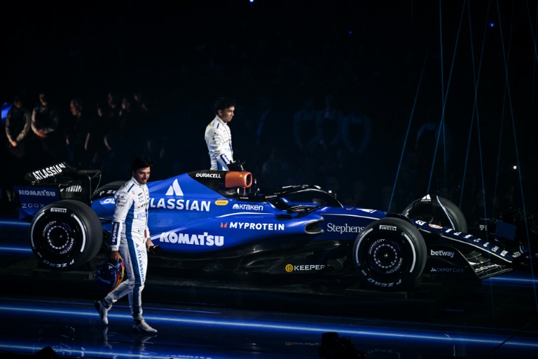 Williams to miss opening F1 test due to car delays<br><br>