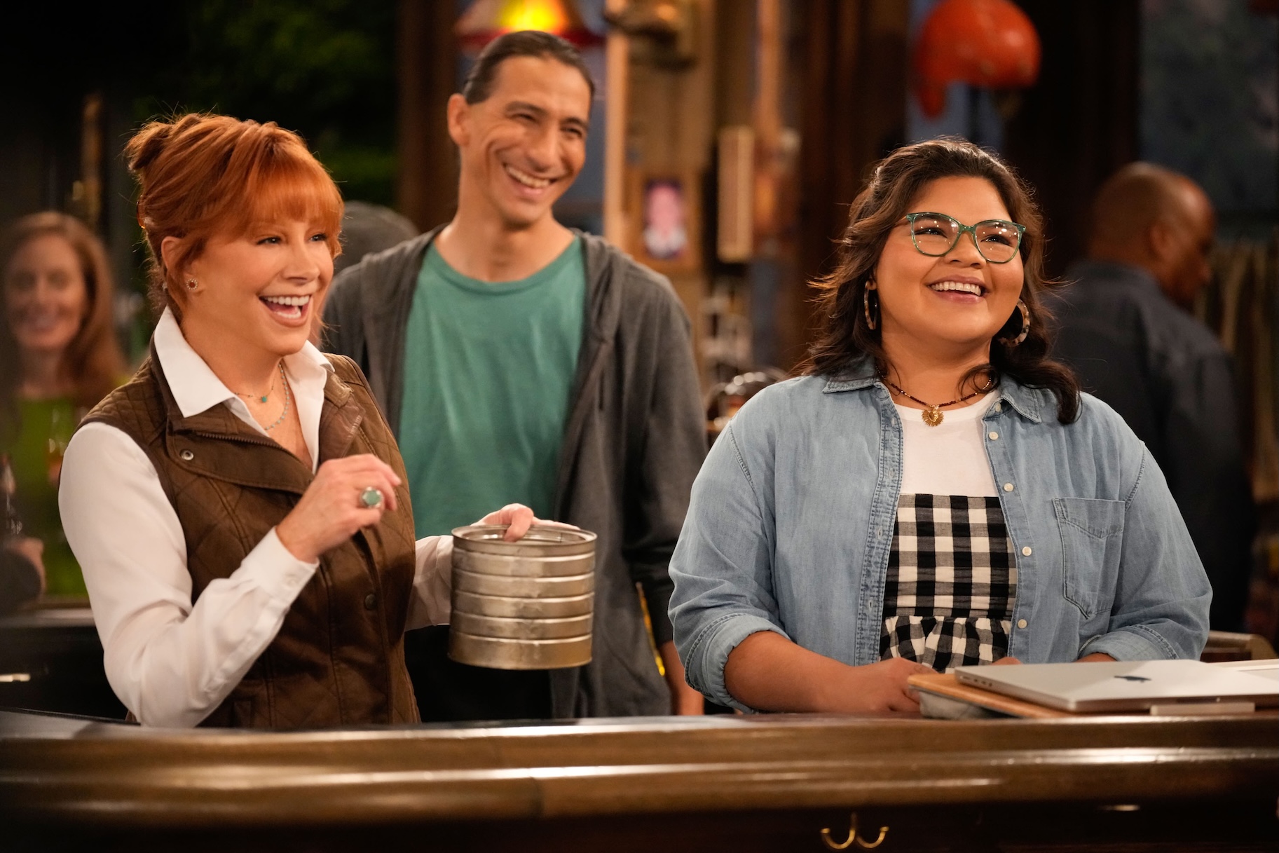 Happy's Place is back with a brand new episode tonight! Here's how to watch