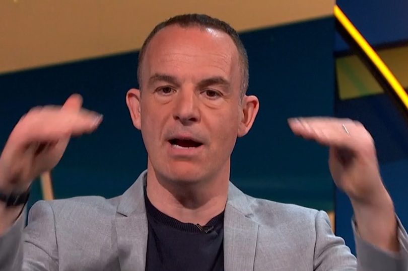 Martin Lewis's advice on O2 shut down as millions could lose