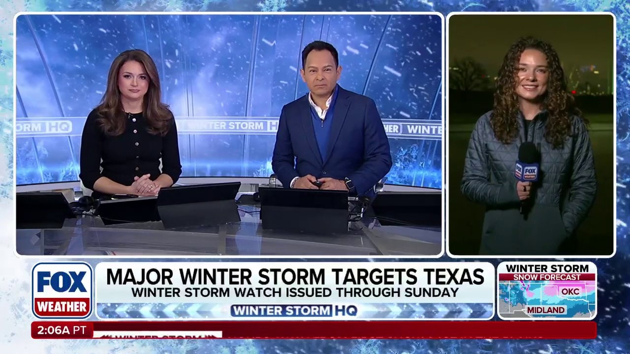 Fox Weather Meteorologist Bayne Froney Is Live In Texas Ahead Of A