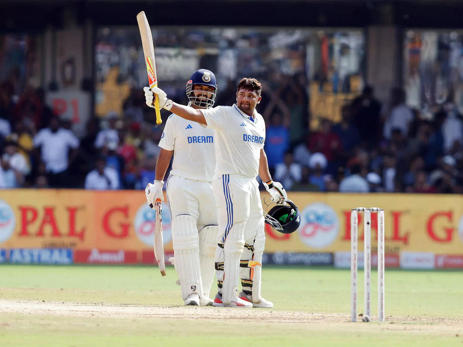 Sarfaraz Khan sends strong message to Gautam Gambhir with dominant ...