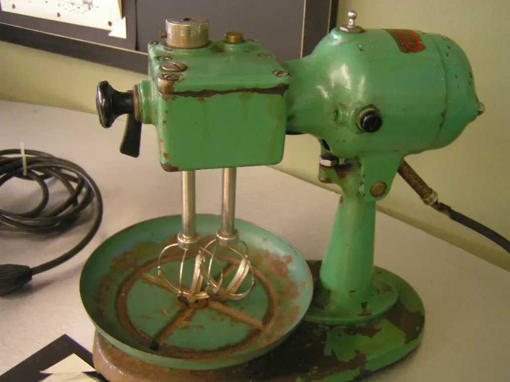 Right under your nose 9 vintage kitchen appliances that suddenly carry