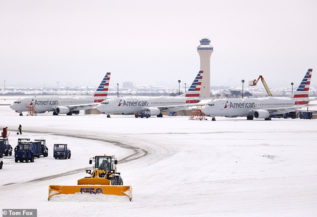 Travel chaos warning as 6,000 flights face disruption across 50 US airports