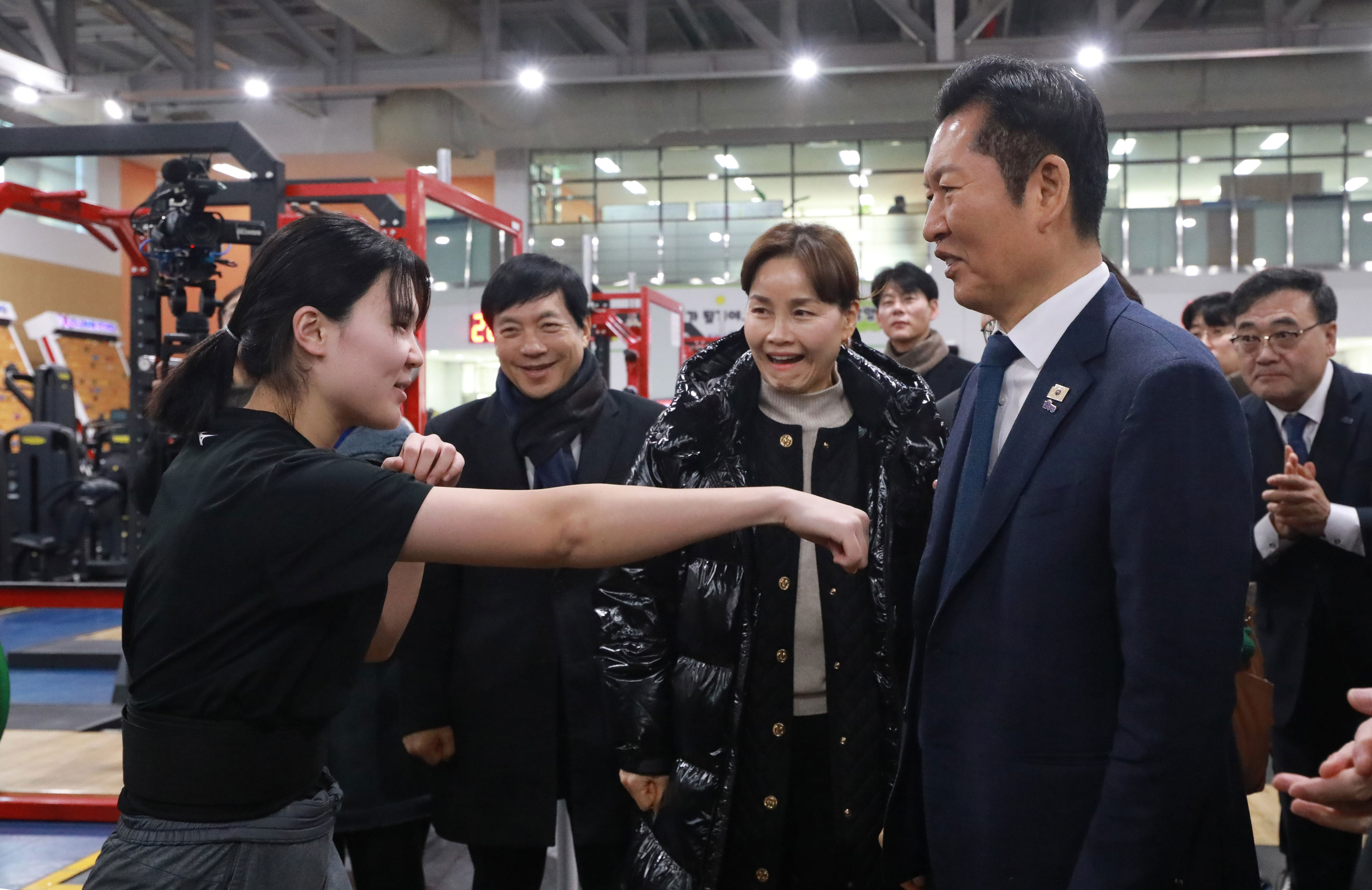 Democratic Party leader Jung Chung-rae launches support group amid ...