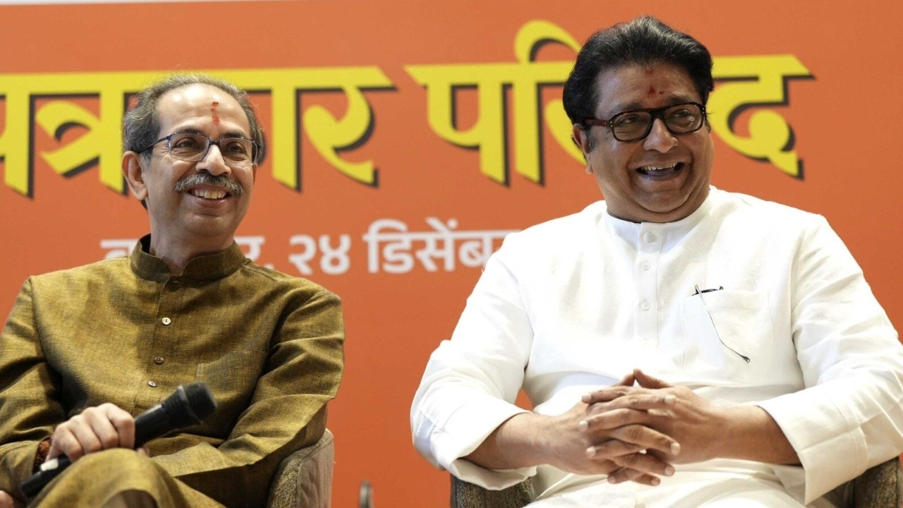Even my doctor changed party, Raj Thackeray quips while sharing stage ...