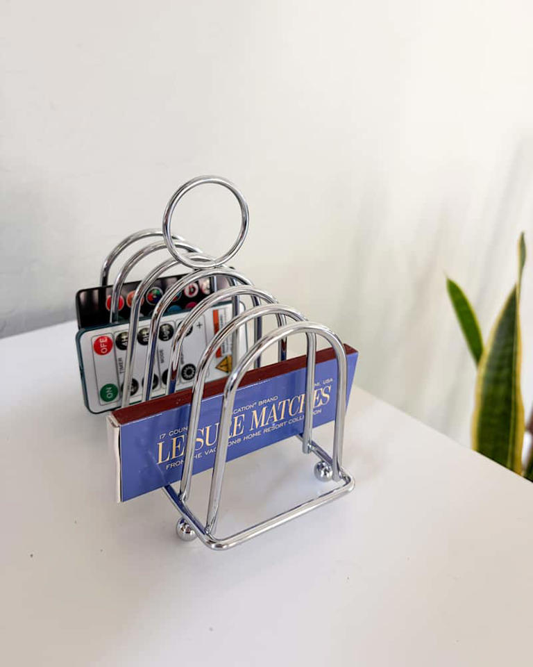 I put a toast rack in my living room, and it was so clever