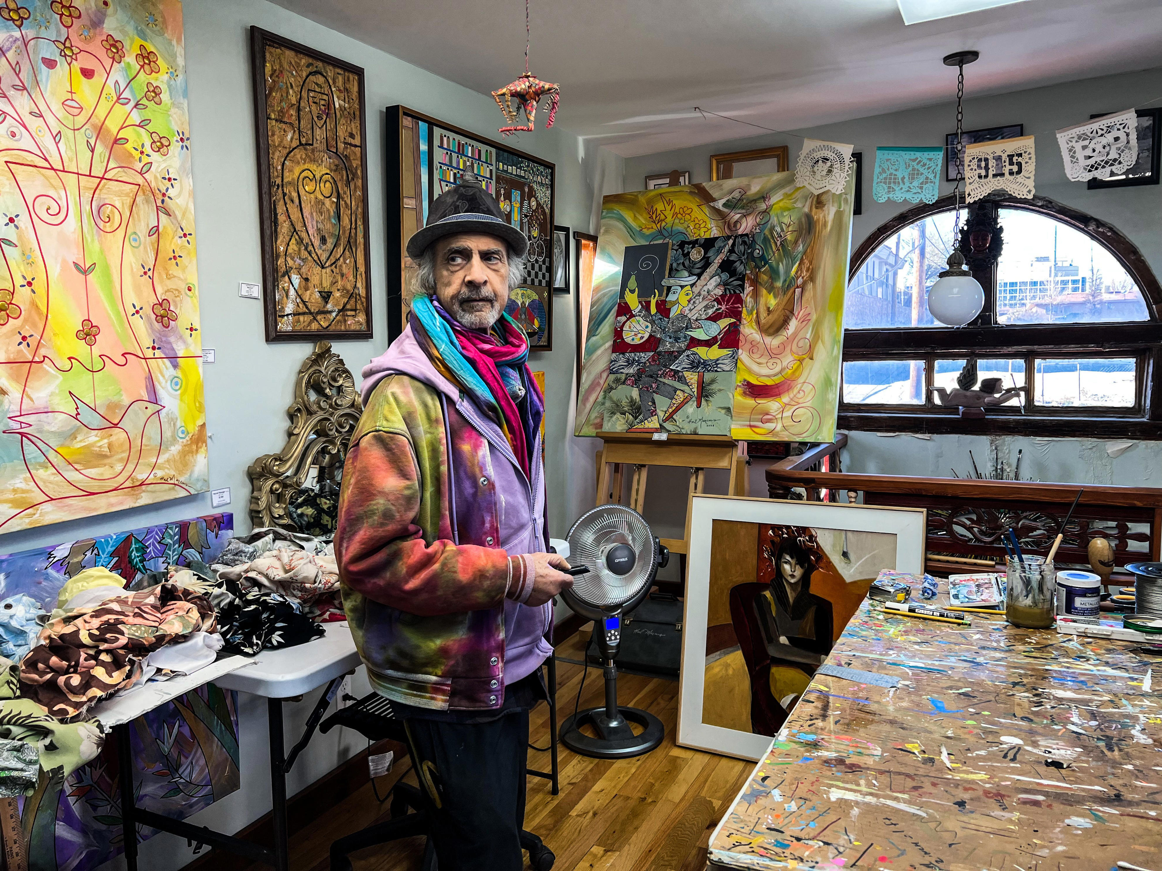 El Paso artist Hal Marcus dies at 74, leaving a colorful legacy