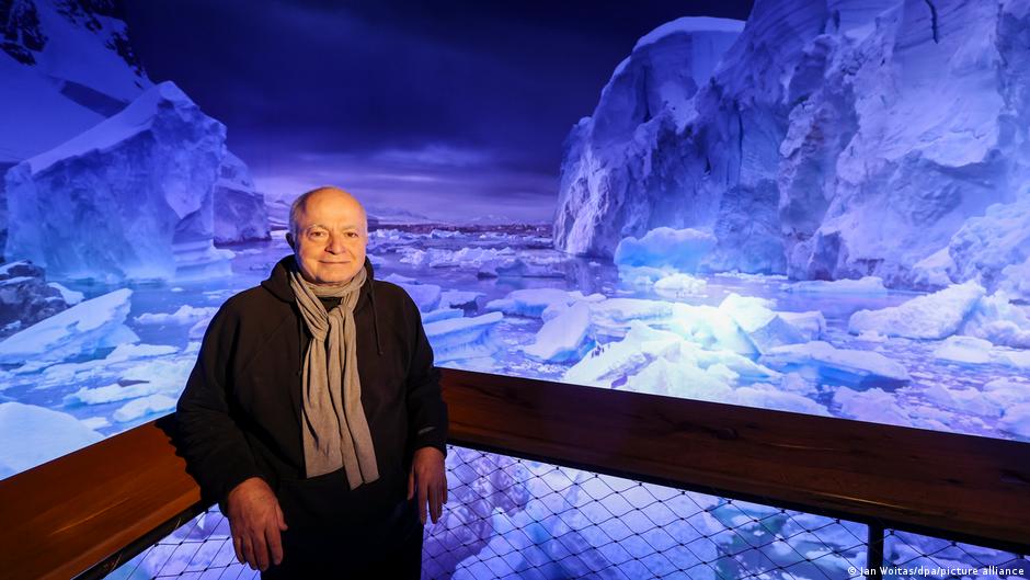 Yadegar Asisi: An artist who builds worlds