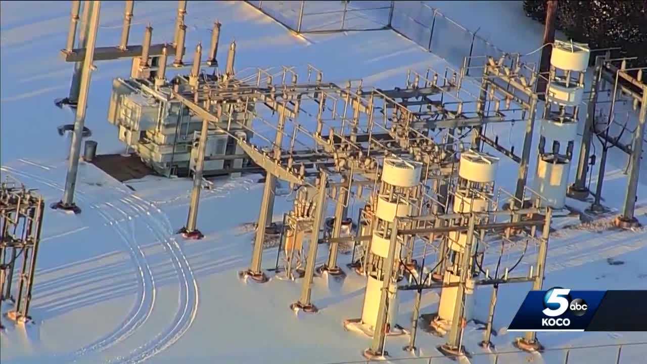 Live map: Track power outages across Oklahoma as snow, ice to slam state
