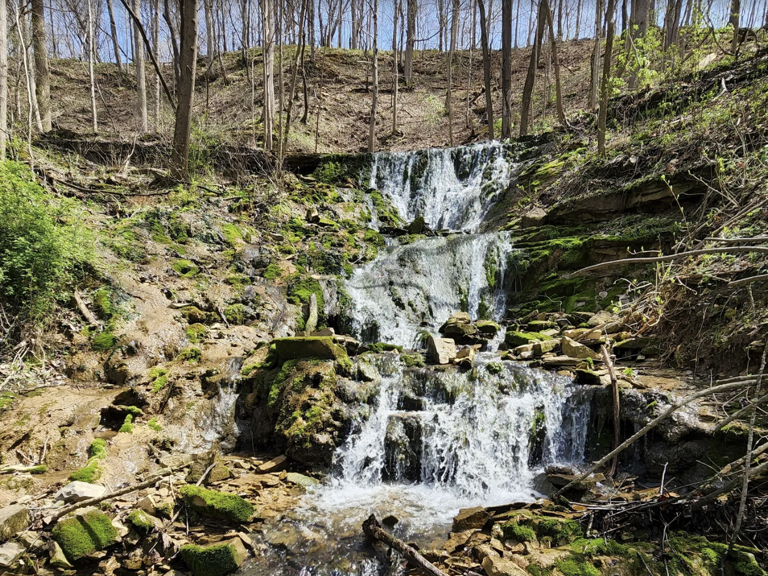 The most romantic Valentine's Day hike you'll find in Kentucky