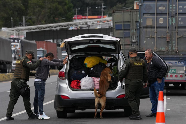 ¿Por qué la compleja frontera de Ecuador y Colombia desató una puja ...
