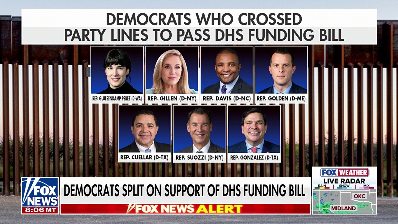 Seven House Dems break rank to pass funding bill<br><br>