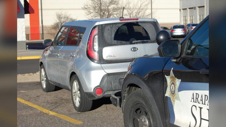 Deputies arrest 2 juvenile suspects after stolen vehicle recovered in ...