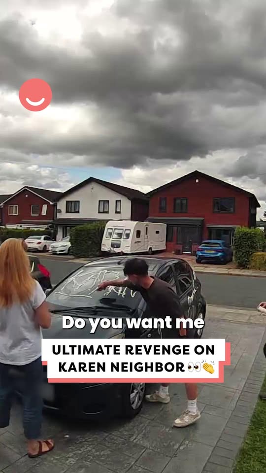 Karen got instant karma for parking on our drive