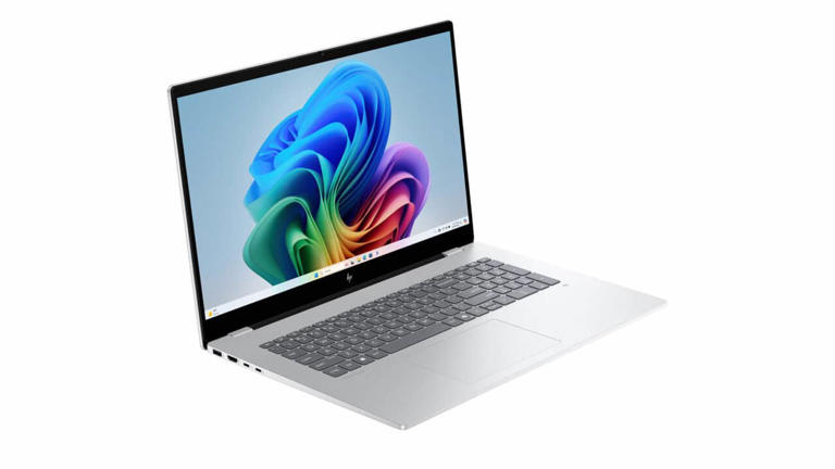 This 17″ HP OmniBook touch laptop with 16GB RAM is under $680