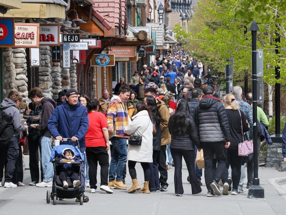 Letters, Jan. 23, 2026: 'Crowds spoiling allure of Banff'