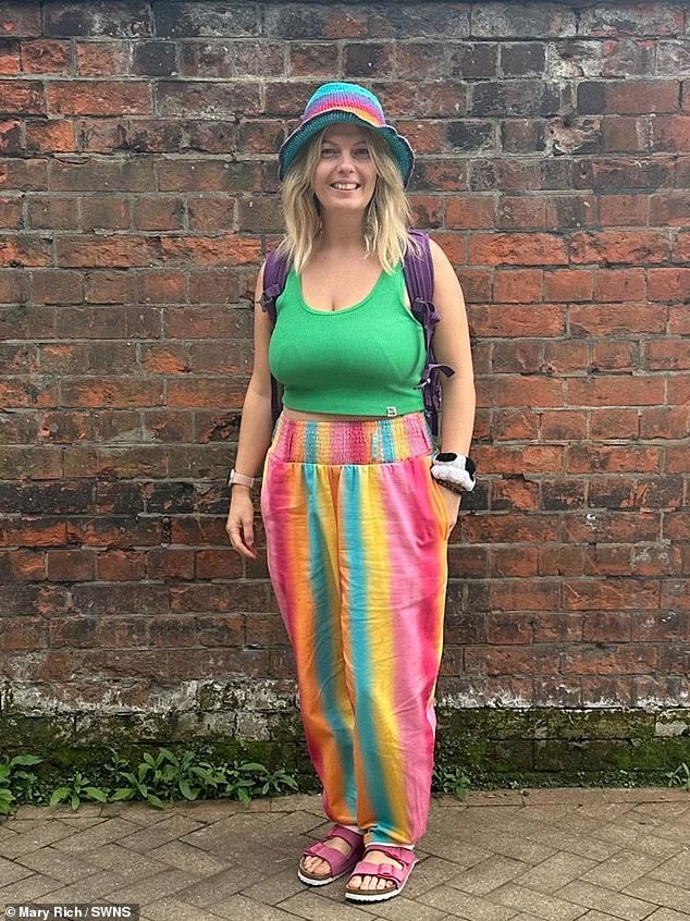 Woman claims 34GG bust stops her from working - because NHS refuses to ...