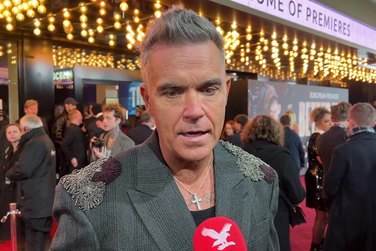 Exclusive: Robbie Williams’ message of hope after two-decade mental health struggle.jpg