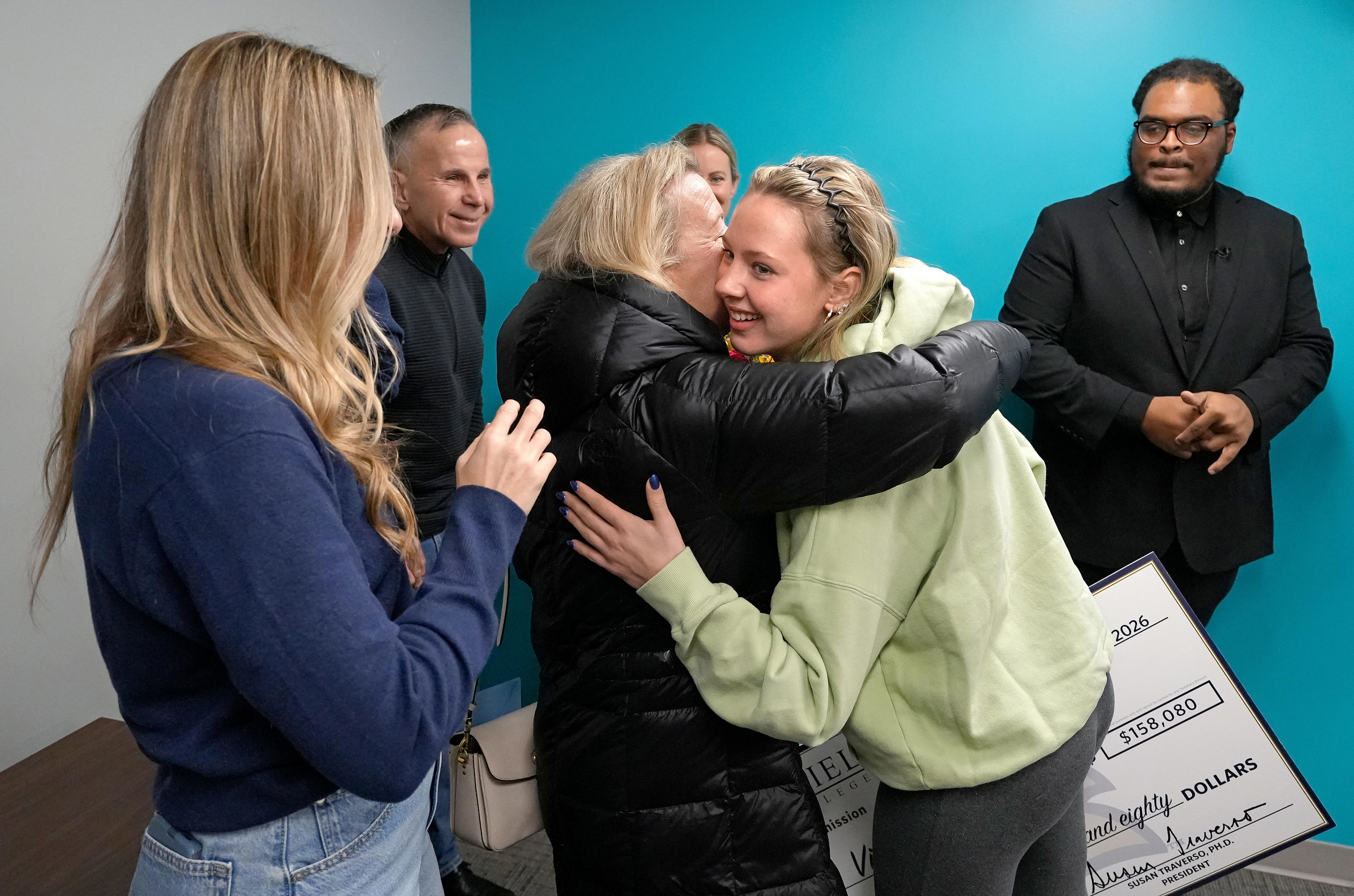 'Shocked, surprised, elated.' Lake High senior picked for full-ride ...