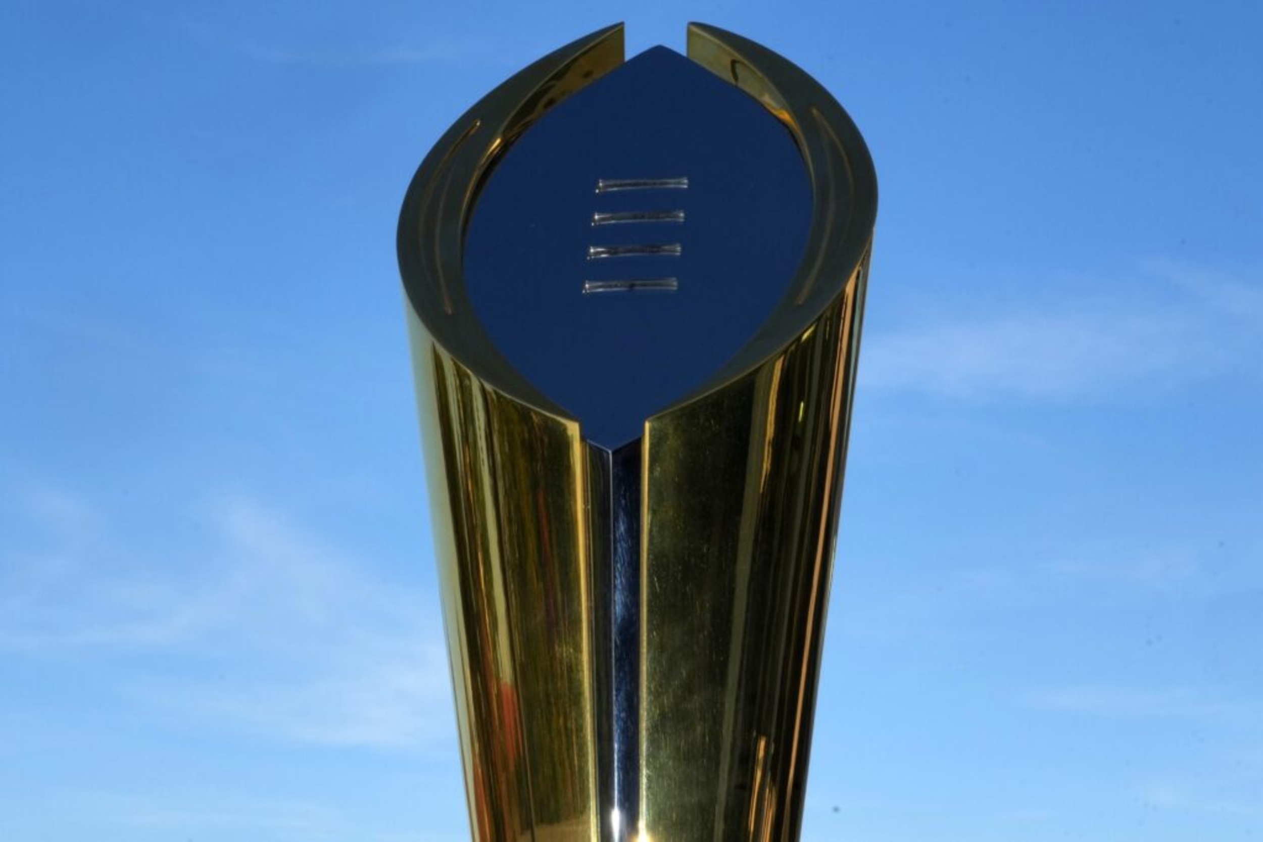 College football playoff expansion dies on the vine